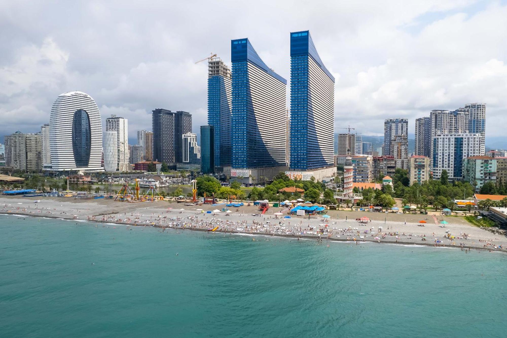 Sea ​​View In Orbi City Batum Dış mekan fotoğraf