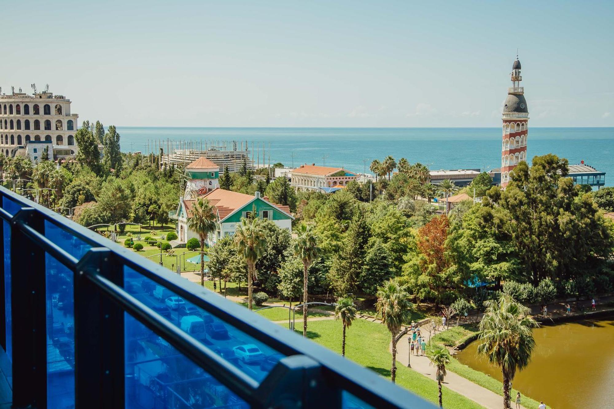 Sea ​​View In Orbi City Batum Dış mekan fotoğraf